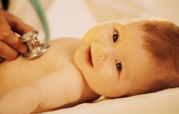 Желтуха у новорожденных: виды, причины, симптомы, особенности лечения